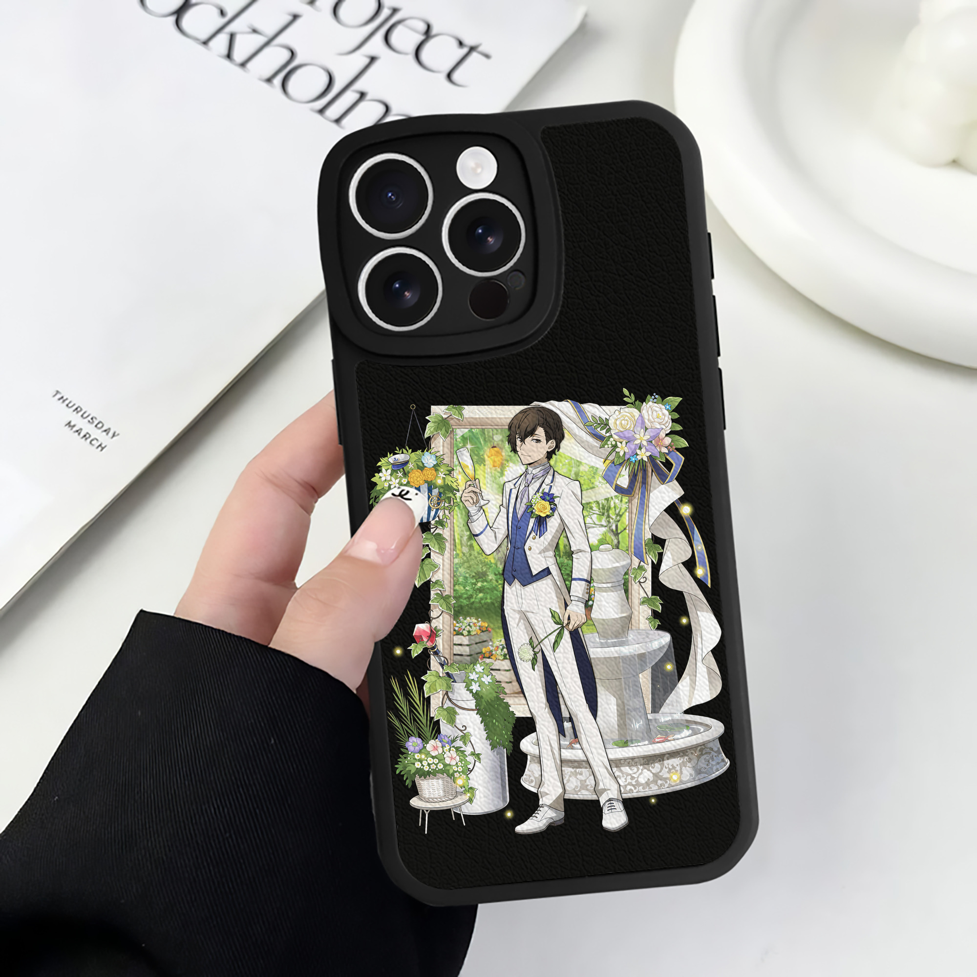 （画像用） 文豪ストレイドッグス Bungo Stray Dogs 【iPhone 16シリーズ対応】シリコンスマホケース（レザー調） 材質：シリコン